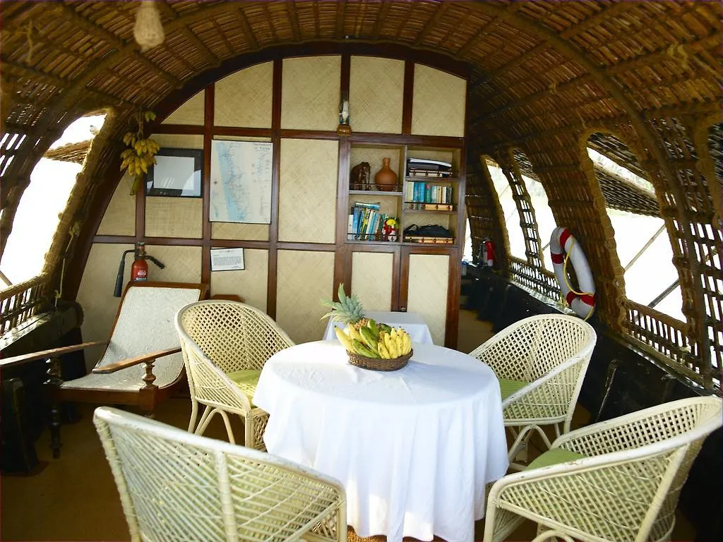 ***** Botel Spice Coast Cruises - Houseboat, A Cgh Earth Experience Hotel Alappuzha India