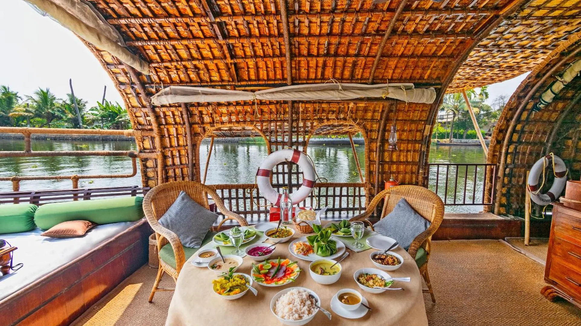 Spice Coast Cruises - Houseboat, A Cgh Earth Experience Hotel Alappuzha India